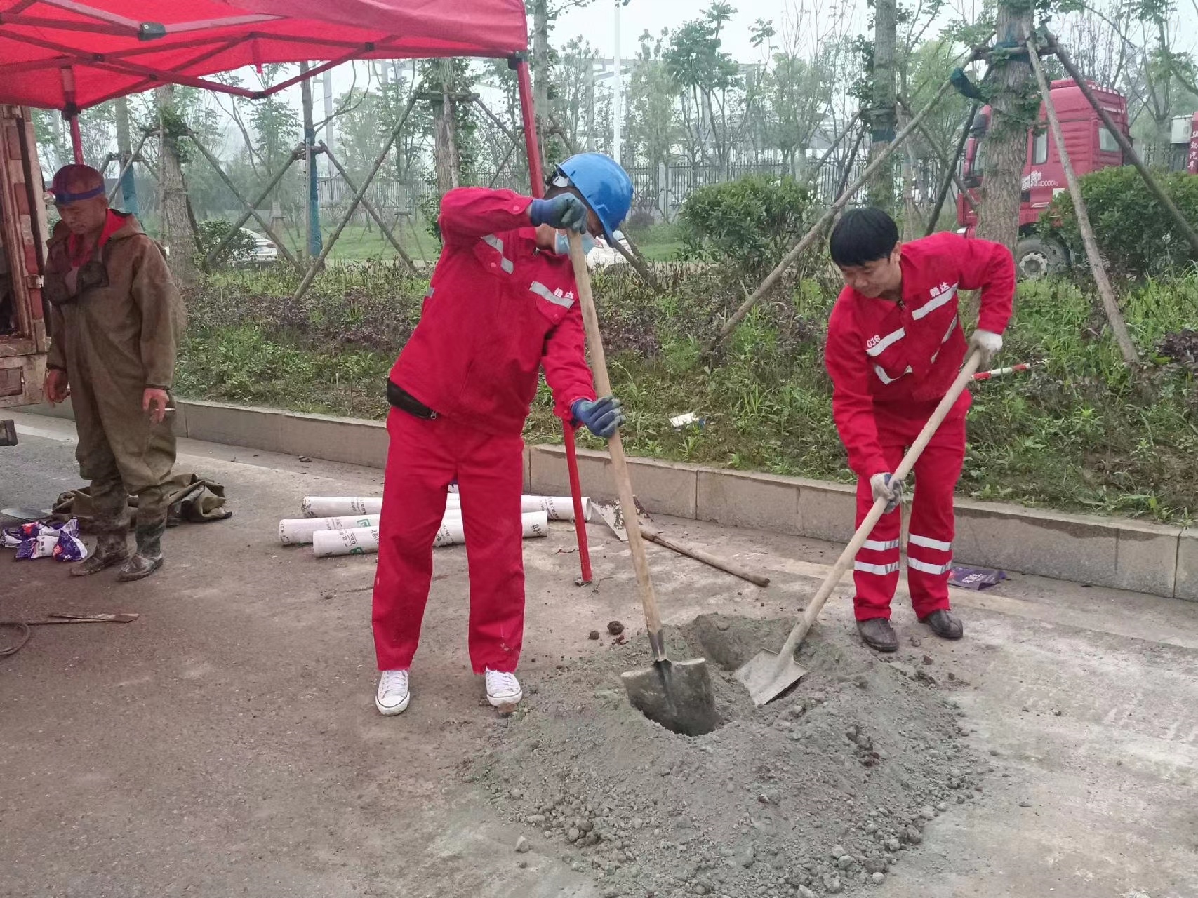 文峰管道疏通哪家好】及时进行市政管道清淤