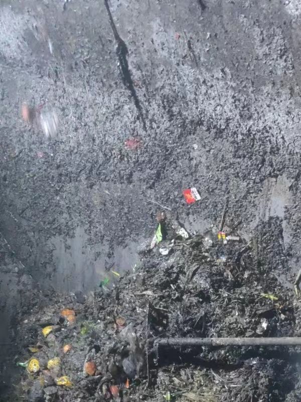 文峰污水池清理